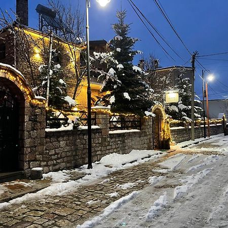 Hotel Bujtina Liana Voskopojë Exterior foto